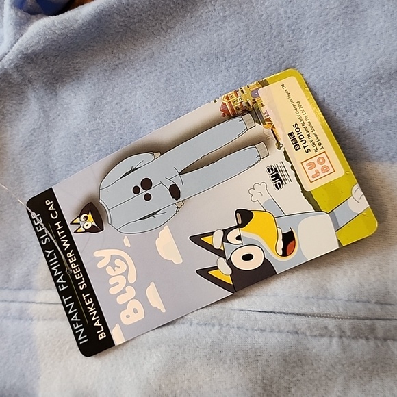 Bluey Blanket Sleeper with Cap, footless pajamas, size 18 months - Picture 15 of 16